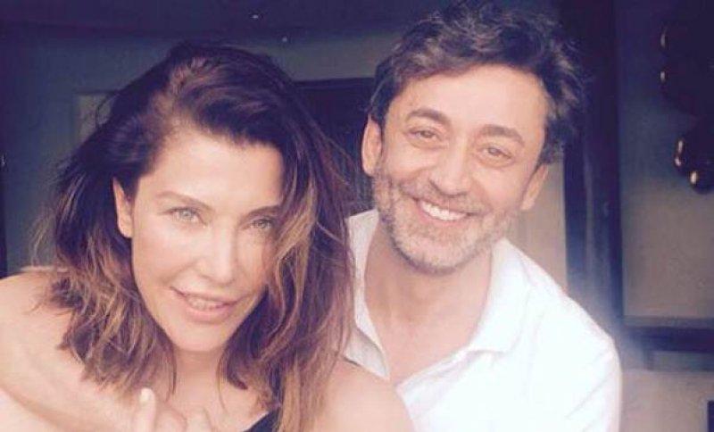 Deniz Akkaya sevgilisi Murat Varol'dan dayak yedi