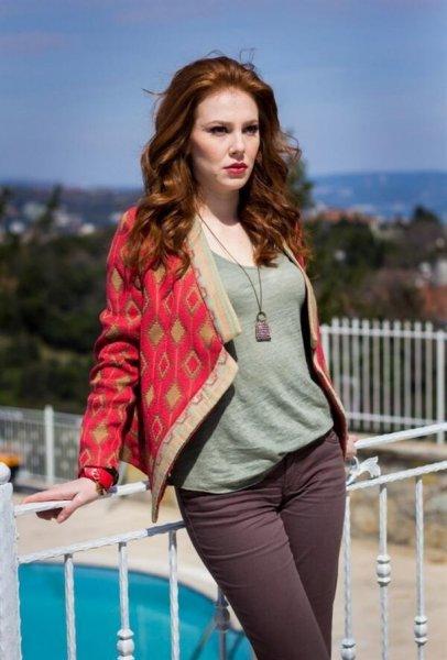 Kiralık Aşk'ın Defne'si Elçin Sangu'dan samimi açıklamalar 