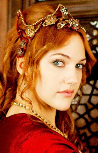 Meryem Uzerli'nin alacağı ücret dudak uçuklattı