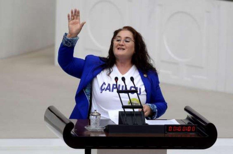 Siyasete giren ünlü isimler 