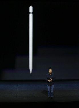 Apple iPhone 6S, iPhone 6S Plus ve iPad Pro'yu tanıttı