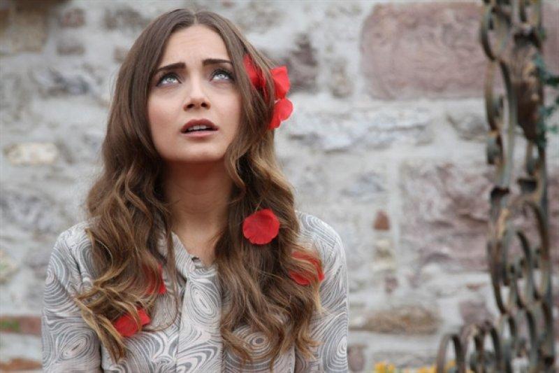 Damla Sönmez Milano'da en iyi kadın oyuncu seçildi 