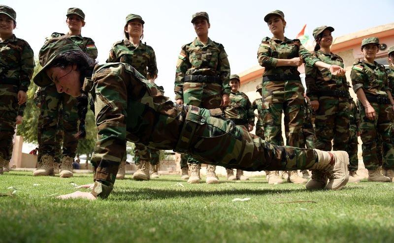 Ezidi kadınlar IŞİD'e karşı silahlandı