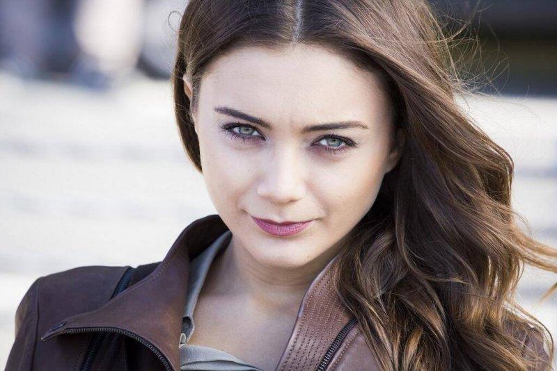 Damla Sönmez Milano'da en iyi kadın oyuncu seçildi 