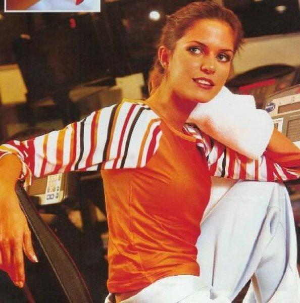 Güzel oyuncu İpek Özkök evlendi