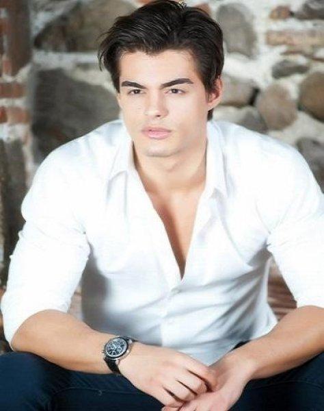 Güneşin Kızları'nın Savaş'ı  Berk Atan'ın inanılmaz değişimi 