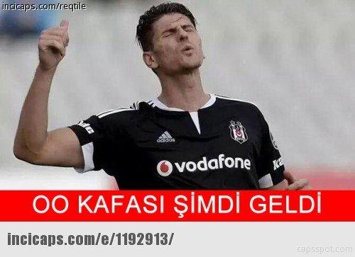 Beşiktaş-Fenerbahçe capsleri