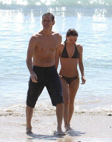 Jim Carrey'nin eski sevgilisi intihar etti 