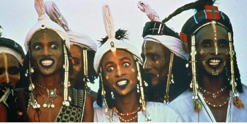 Afrikalı Wodaabe Kabilesi her yıl erkek güzellik yarışması düzenliyor