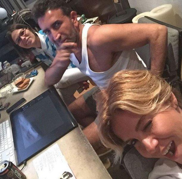 Ünlülerin objektifinden 2 Ekim Instagram paylaşımları 