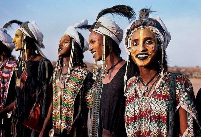 Afrikalı Wodaabe Kabilesi her yıl erkek güzellik yarışması düzenliyor