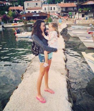 Ünlülerin objektifinden 2 Ekim Instagram paylaşımları 