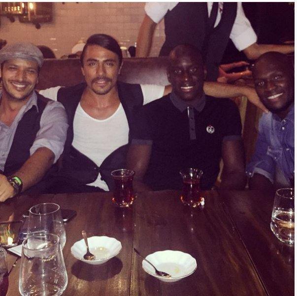 Ünlülerin objektifinden 2 Ekim Instagram paylaşımları 