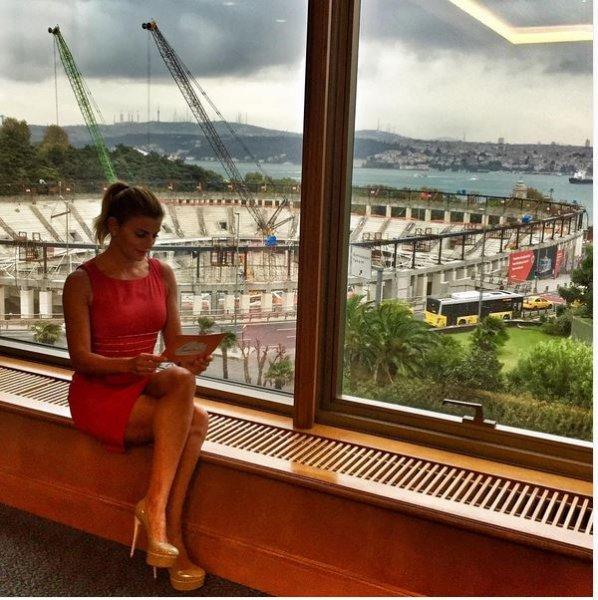 Ünlülerin objektifinden 2 Ekim Instagram paylaşımları 