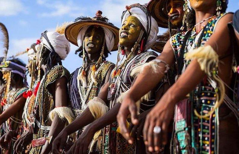 Afrikalı Wodaabe Kabilesi her yıl erkek güzellik yarışması düzenliyor
