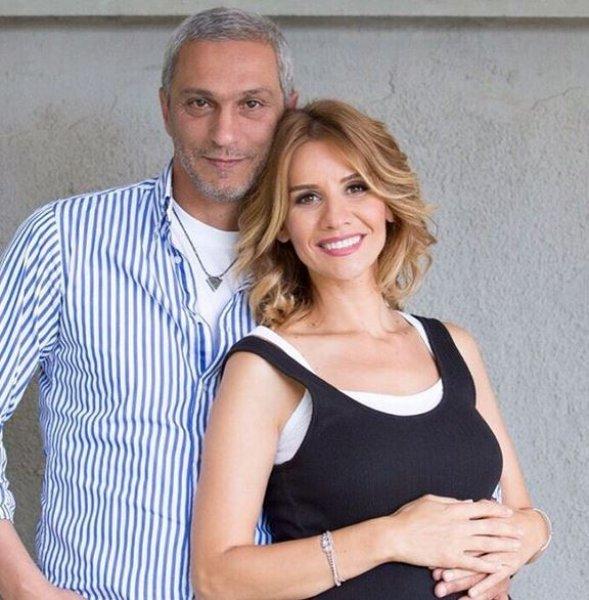 Esra Erol'dan iki oğlu için parti