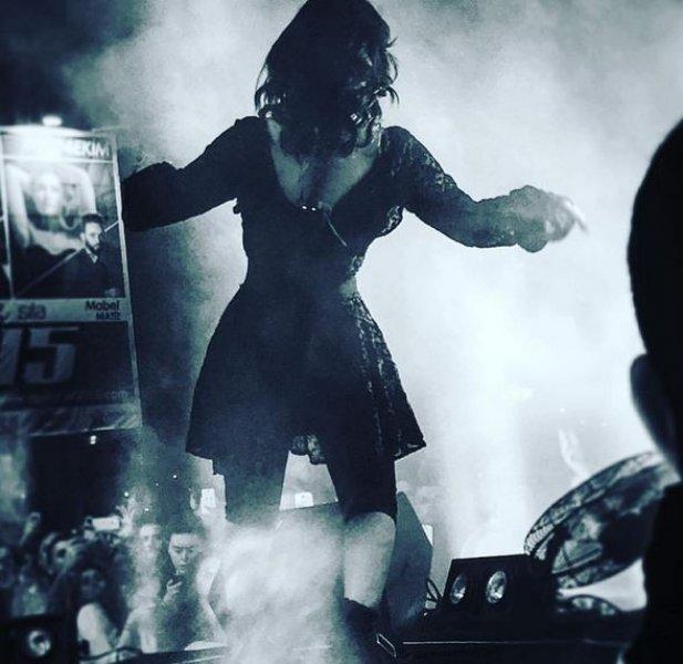 Ünlülerin objektifinden 6 Ekim Instagram paylaşımları 