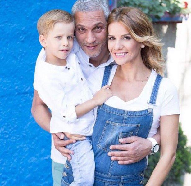 Esra Erol'dan iki oğlu için parti