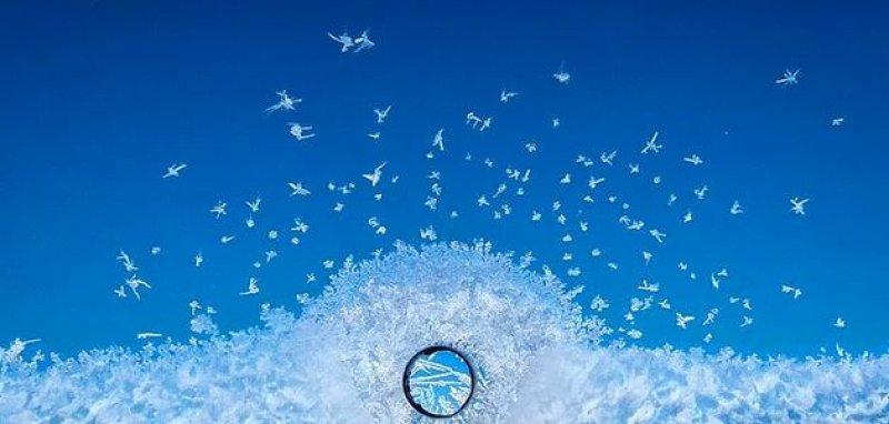 Uçakta cam kenarına oturanların çektiği inanılmaz fotoğraflar