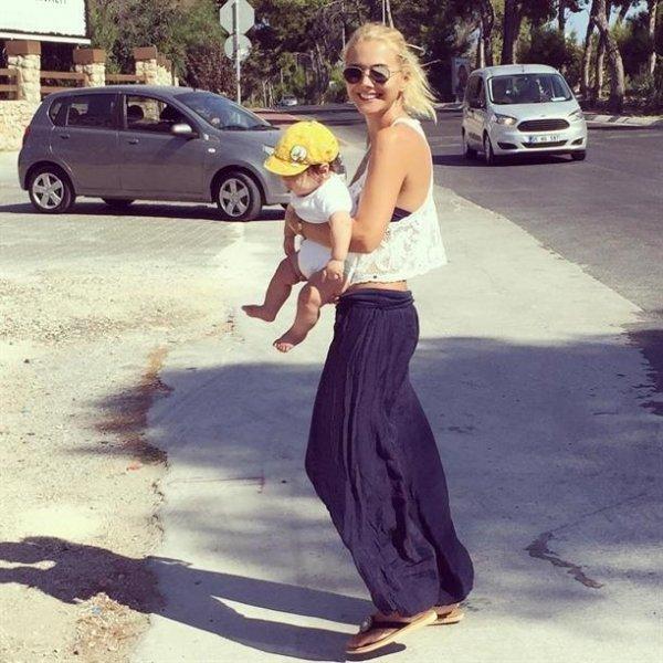 Ece Erken doğum kilolarını nasıl verdiğini açıkladı