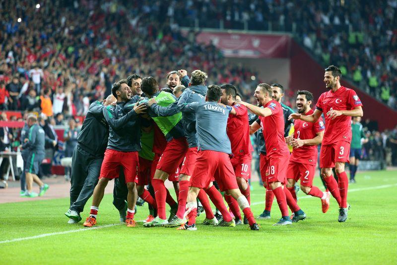 EURO 2016 Elemeleri Türkiye - İzlanda maçından kareler