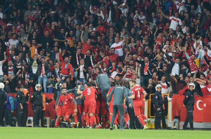 EURO 2016 Elemeleri Türkiye - İzlanda maçından kareler