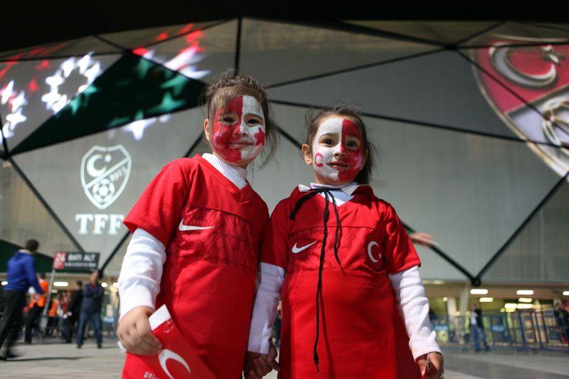 EURO 2016 Elemeleri Türkiye - İzlanda maçından kareler