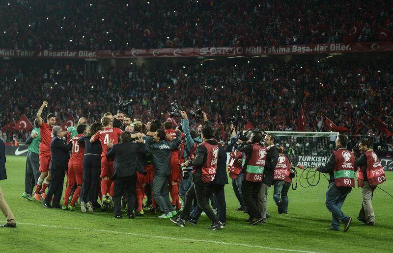 EURO 2016 Elemeleri Türkiye - İzlanda maçından kareler