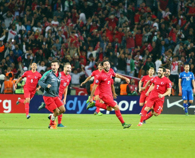 EURO 2016 Elemeleri Türkiye - İzlanda maçından kareler