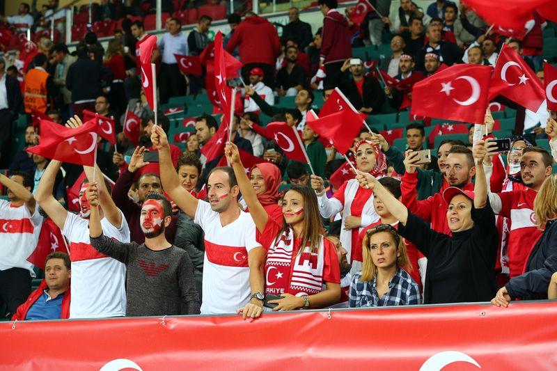 EURO 2016 Elemeleri Türkiye - İzlanda maçından kareler