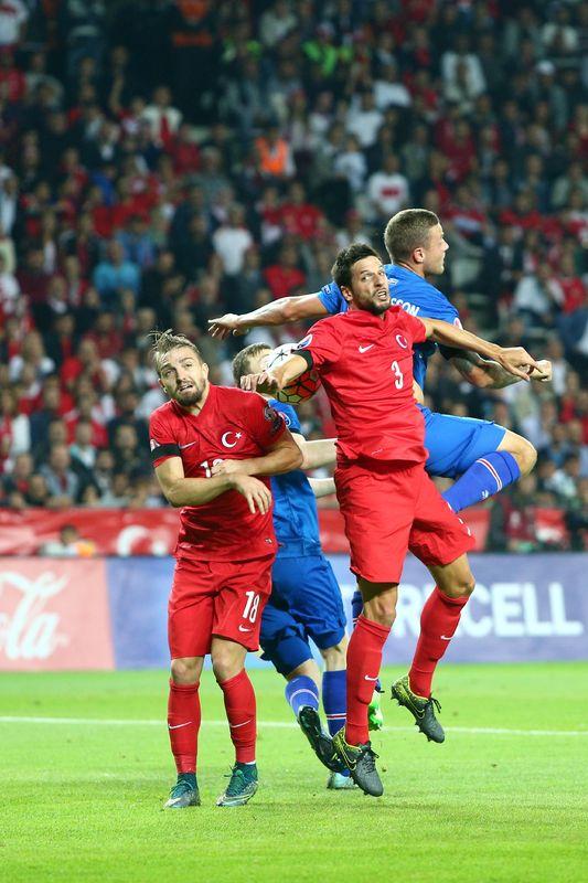 EURO 2016 Elemeleri Türkiye - İzlanda maçından kareler