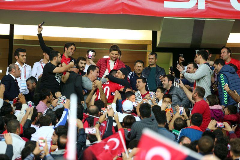 EURO 2016 Elemeleri Türkiye - İzlanda maçından kareler