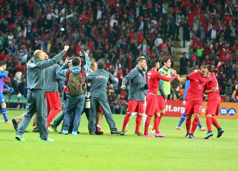 EURO 2016 Elemeleri Türkiye - İzlanda maçından kareler