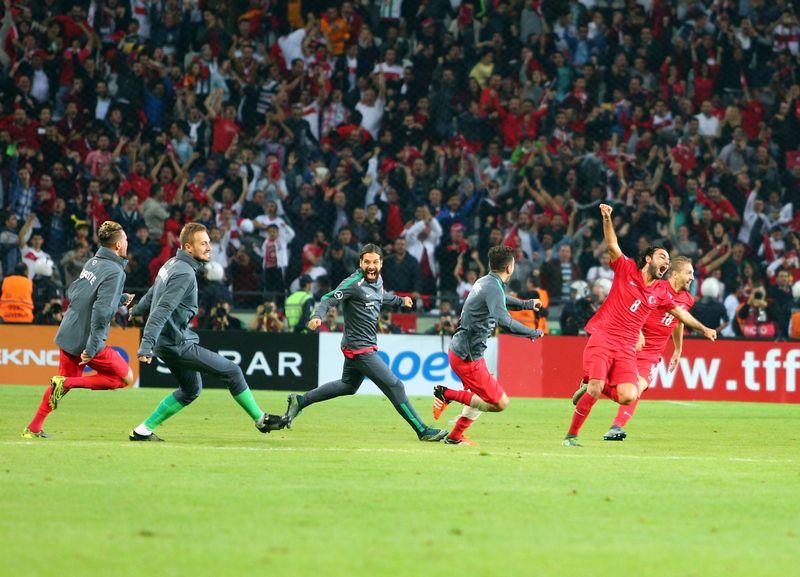 EURO 2016 Elemeleri Türkiye - İzlanda maçından kareler