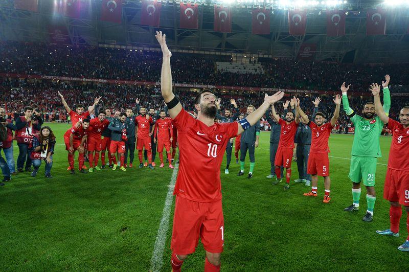 EURO 2016 Elemeleri Türkiye - İzlanda maçından kareler