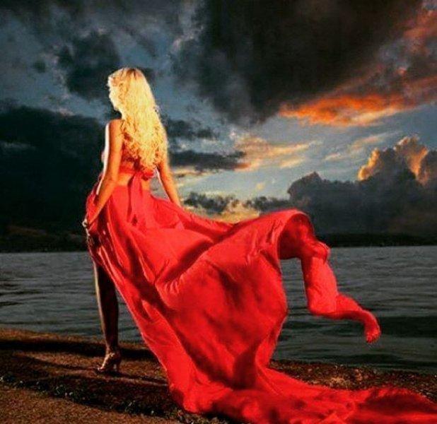 Nazlı Hamarat ölen eşini çabuk unuttu