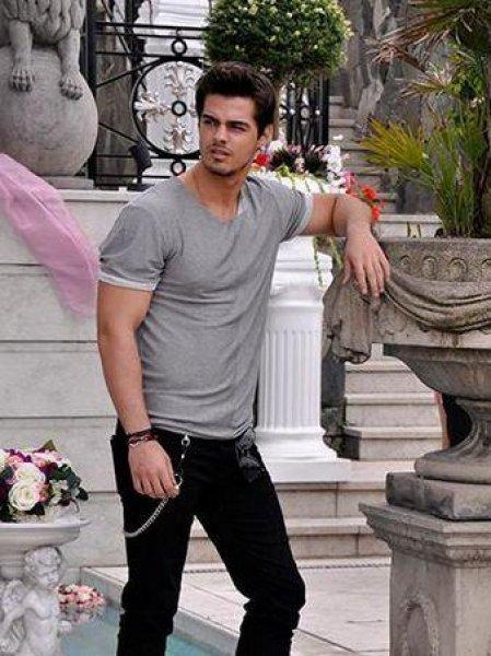 Dizi oyuncularının bilinmeyen boyları 