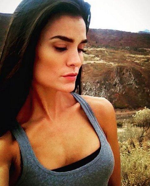 Genç öğretmen Mindi Jensen ön yargı kurbanı oldu