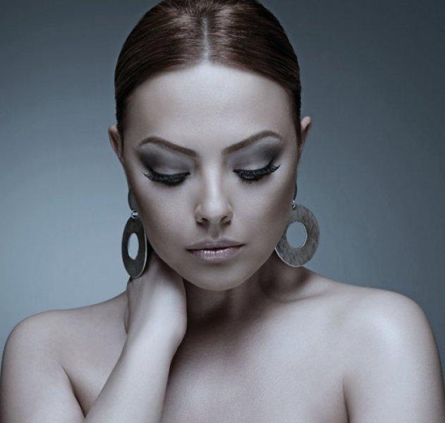 Ebru Gündeş: Botoks ve göğüs estetiğinden başka operasyon yaptırmadım