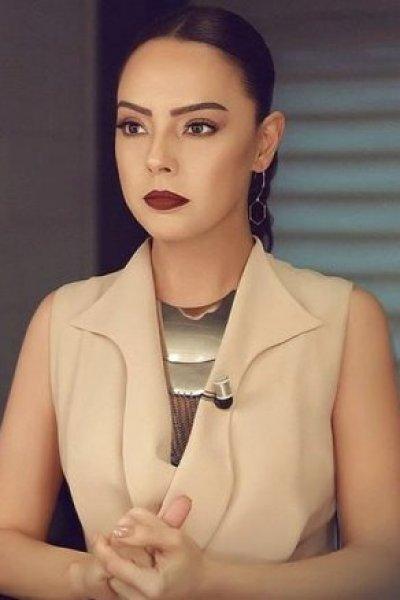 Ebru Gündeş: Botoks ve göğüs estetiğinden başka operasyon yaptırmadım