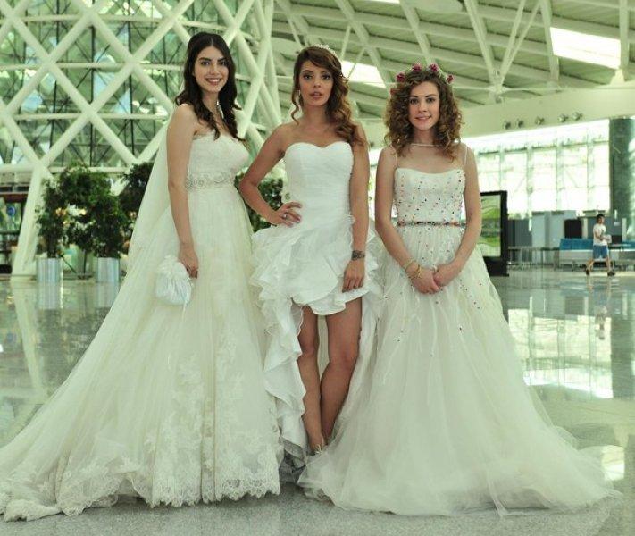 Televizyon dizilerindeki en güzel gelinlikler