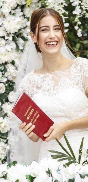 Televizyon dizilerindeki en güzel gelinlikler