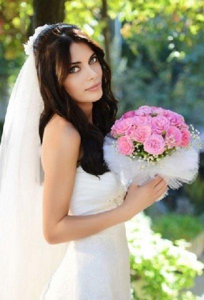 Televizyon dizilerindeki en güzel gelinlikler