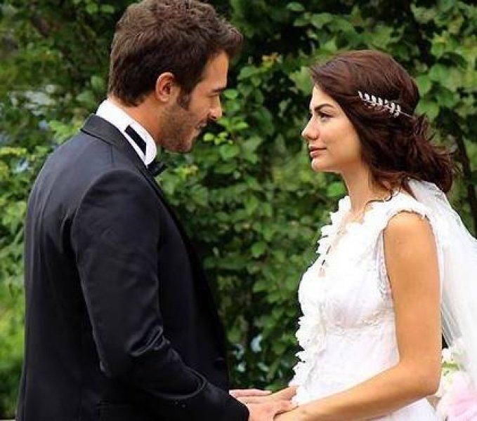 Televizyon dizilerindeki en güzel gelinlikler