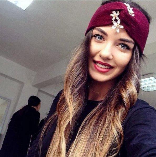 Güzel oyuncu Aslıhan Güner'in Instagram fotoğrafları 