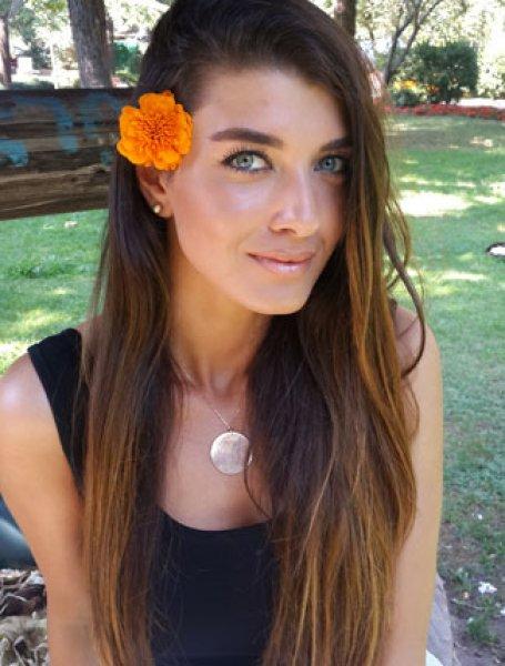 Güzel oyuncu Aslıhan Güner'in Instagram fotoğrafları 