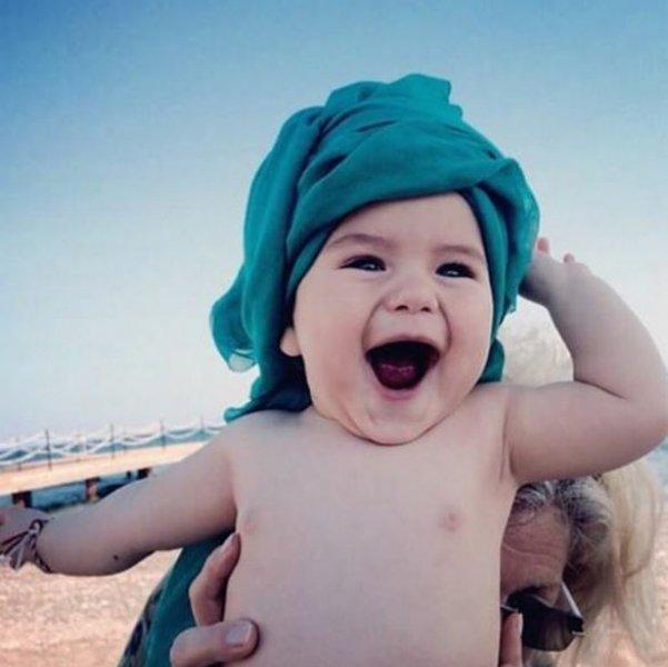 Ünlülerin objektifinden 16 Kasım Instagram paylaşımları 