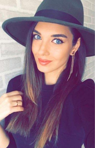 Güzel oyuncu Aslıhan Güner'in Instagram fotoğrafları 