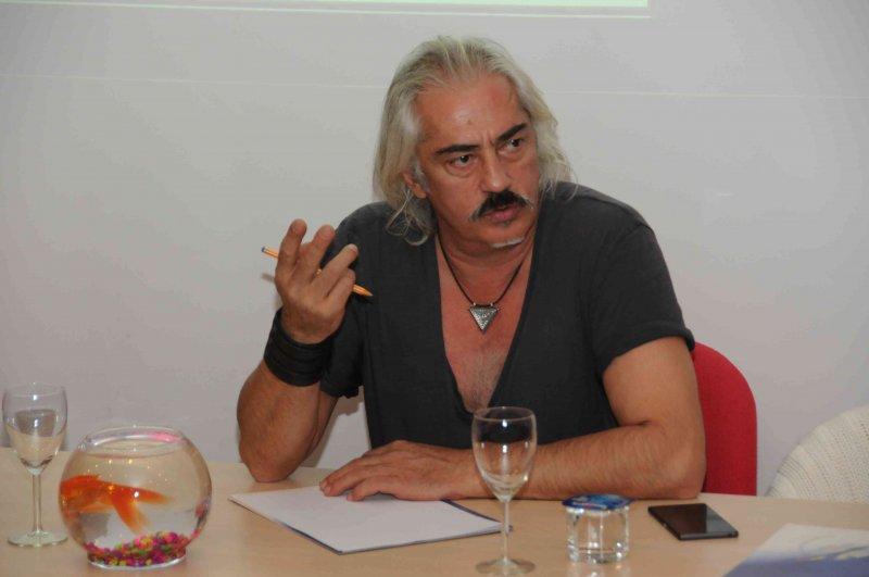 Ünlü isimlerin eski meslekleri 