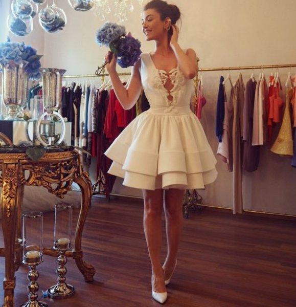 Güzel oyuncu Aslıhan Güner'in Instagram fotoğrafları 